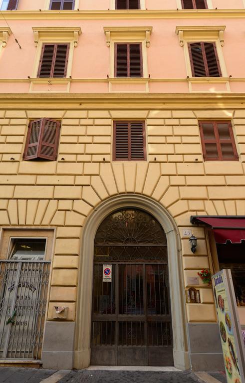 Via Montebello Rome Bagian luar foto