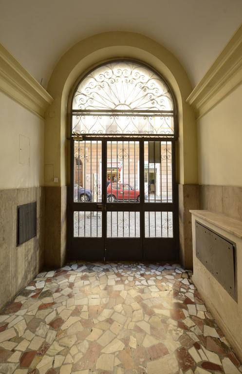 Via Montebello Rome Bagian luar foto
